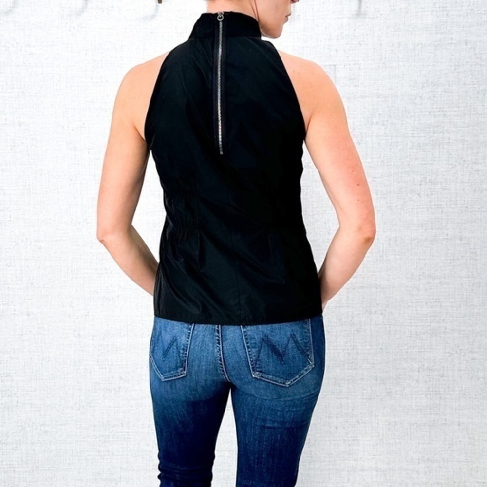 Vince Ruffled Front Top - Picture 6 of 8
